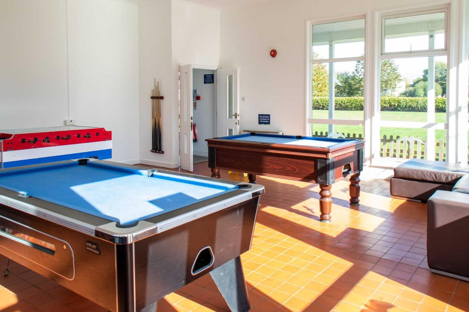 Nyhavn Lakeside Cottage ไซเร็นเซสเตอร์ ภายนอก รูปภาพ